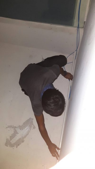 เดินสาย LAN สายโทรศัพท์ฝังในกำแพง ตามจุดต่างๆ ที่ โรงพยาบาลบำรุงราษฎร์