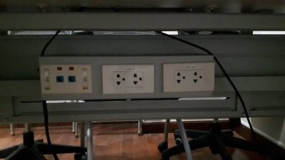 เดินสาย LAN สายโทรศัพท์ฝังในกำแพง ตามจุดต่างๆ ที่ โรงพยาบาลบำรุงราษฎร์