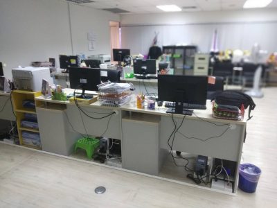 ภาพงานเดินสาย LAN ที่ บริษัท เอเซีย รีไซเคิล เทคโนโลยี จำกัด ภายในห้องสำนักงาน