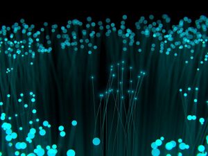 7 เรื่องน่ารู้ เกี่ยวกับการใช้ สายไฟเบอร์ออฟติก (Fiber Optic) สายใยแก้ว ความเร็วสูงยอดนิยม