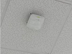 เดินสาย LAN เชื่อมต่อระบบ Network ติดตั้ง Access Point  บริษัท โปรเฟสชันแนลวัน