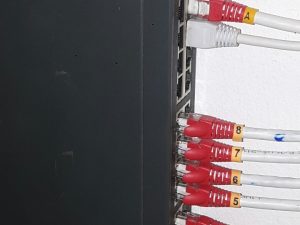 เดินสาย LAN เชื่อมต่อระบบ Network  บริษัท เอส.ที.เบเกอรี่ จำกัด